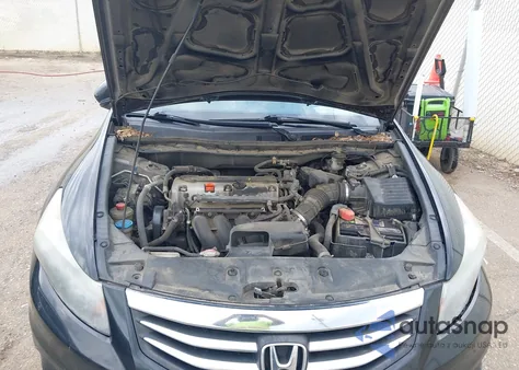 2012 Honda Accord 2.4 Lx из США, поврежденный, VIN 1HGCP2F3XCA022898